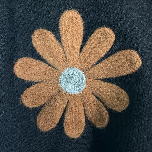 Sioni Button Front Sweater Vest Black Felted Flowers Daisys Size Med Stretchy - Picture 5 of 11